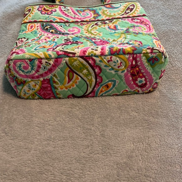 Vera Bradley Tote - Picture 2 of 4